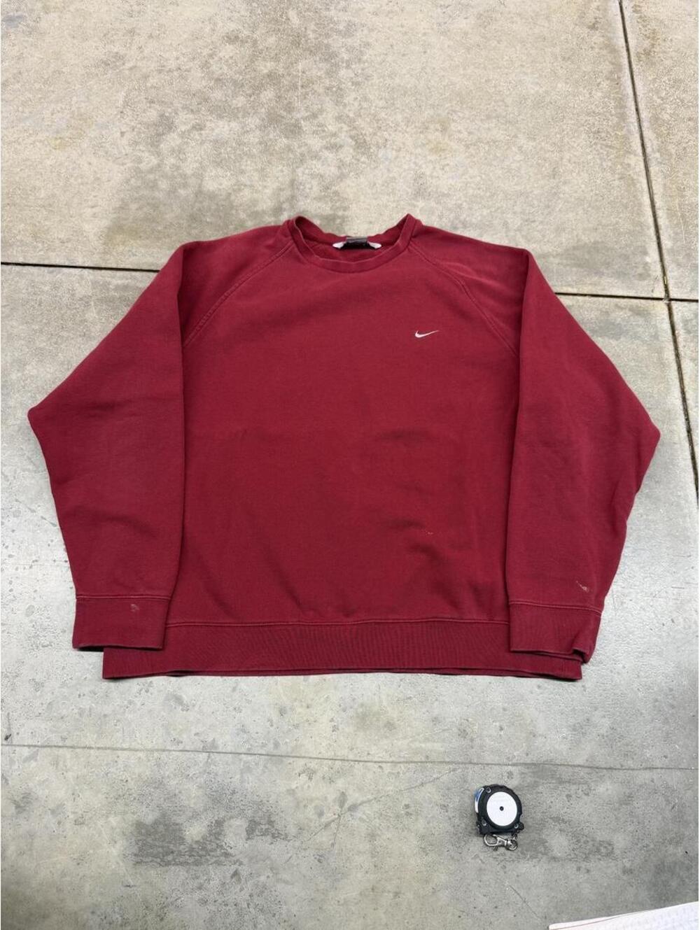 vintage nike burgandy small swoosh ragland style crewneck size xl